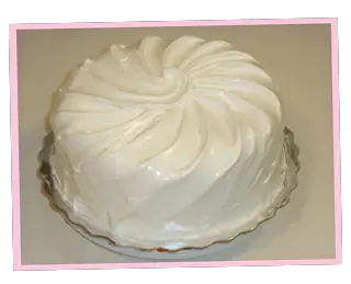 torta cubierta con merengue