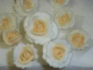 Rosas de Royal Icing por el Club de Reposteria