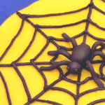 Como hacer una araña para torta de halloween - Club de Reposteria