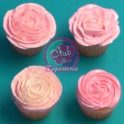 Como Decorar Cupcakes con Rosas de Buttercream - Club de Reposteria
